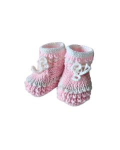 Kootud roosad beebipapud valgete detailidega ja lipsudega